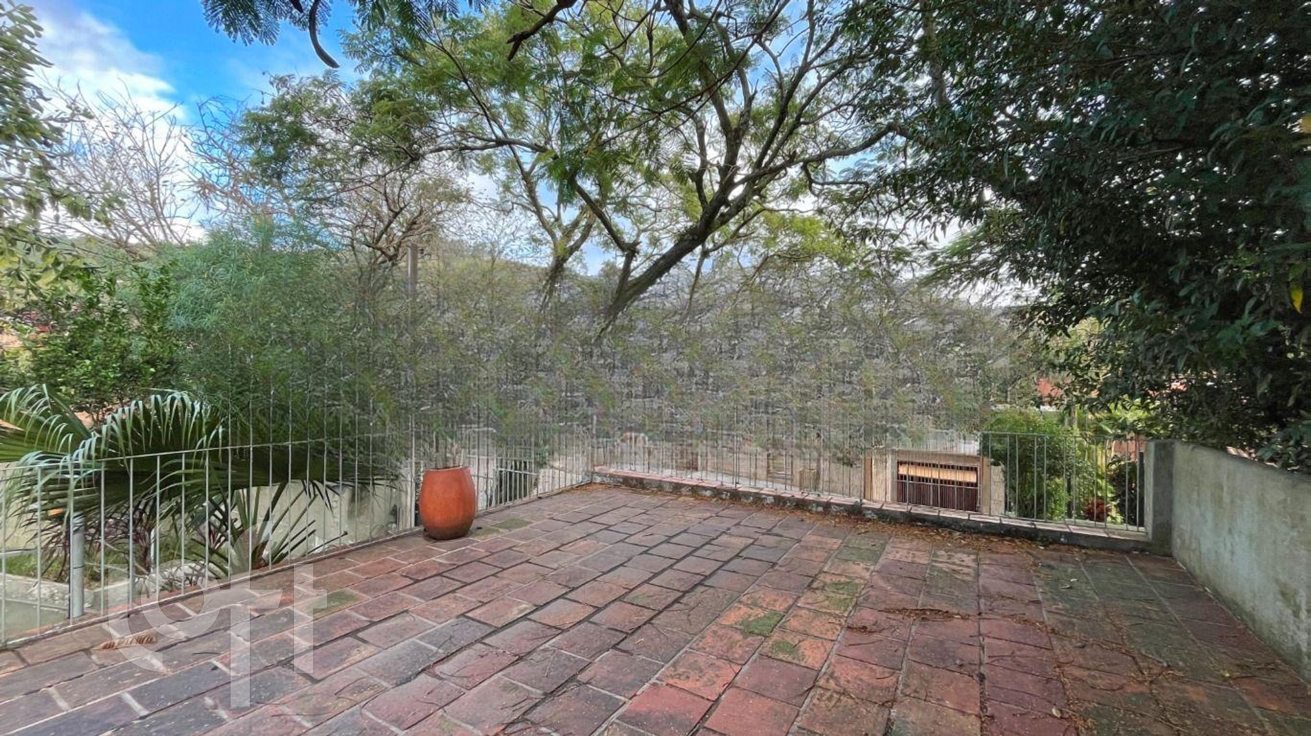 Imagem da propriedade 8