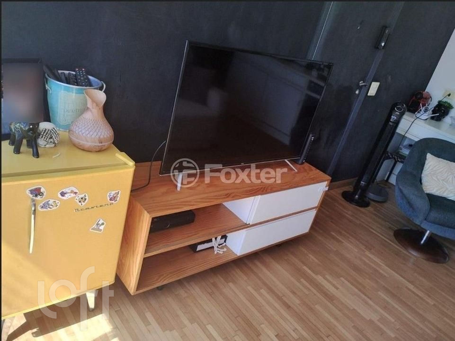 Apartamento à venda com 2 quartos, 74m² - Foto 2