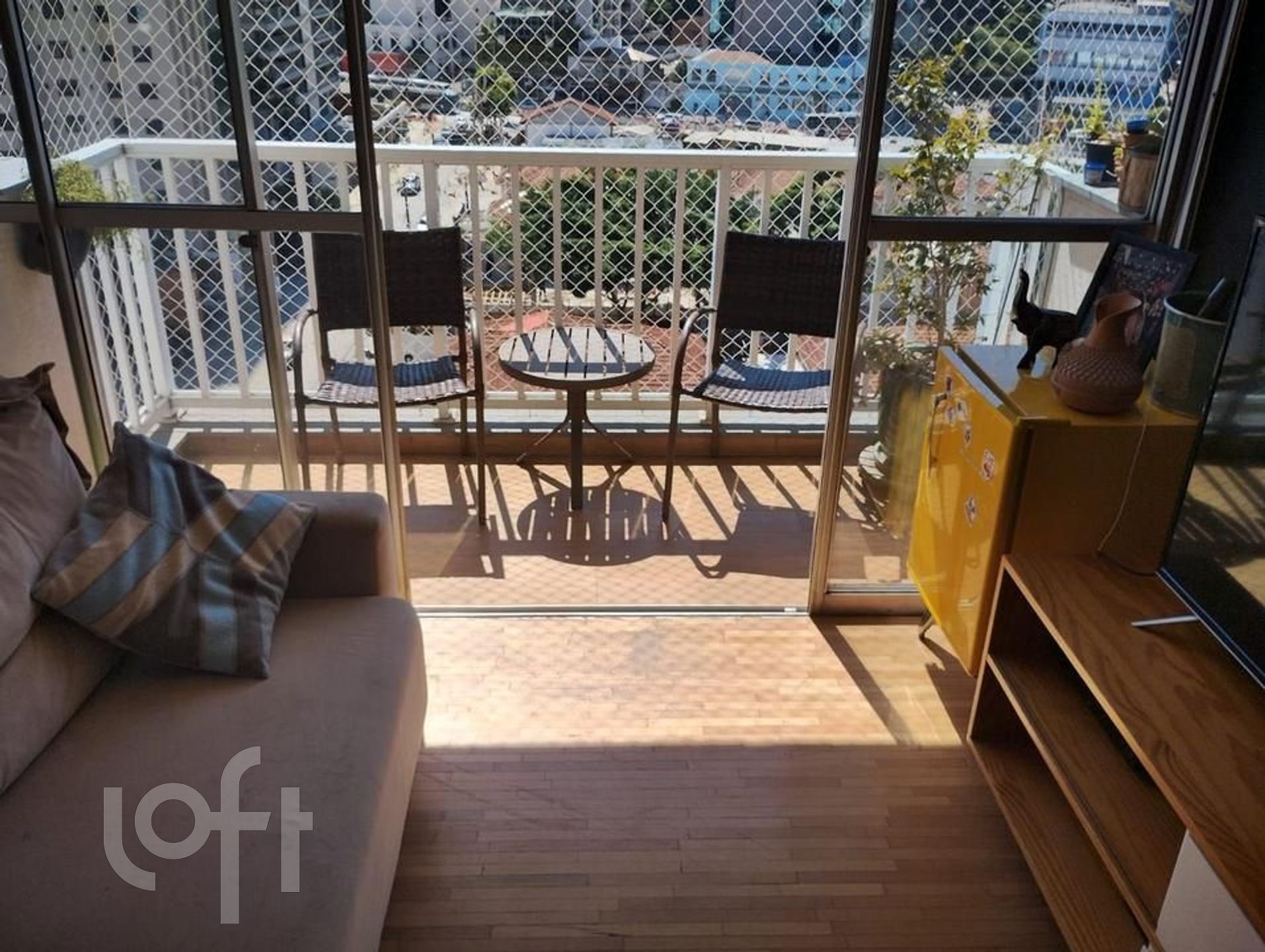 Apartamento à venda com 2 quartos, 74m² - Foto 5