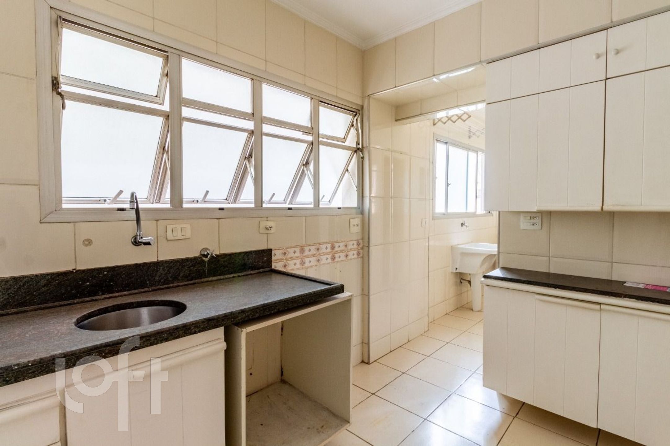 Apartamento à venda com 2 quartos, 83m² - Foto 6