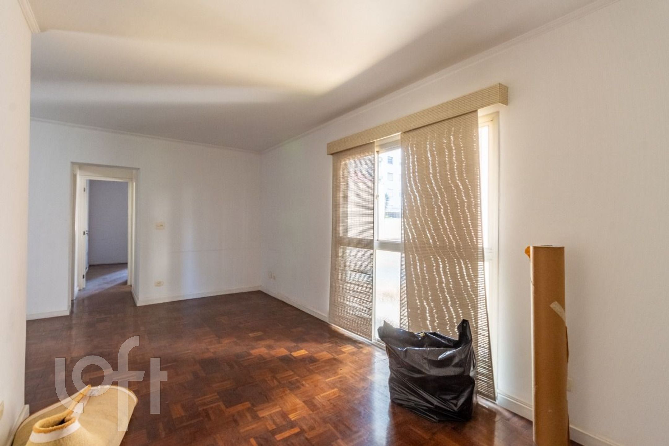 Apartamento à venda com 2 quartos, 83m² - Foto 1