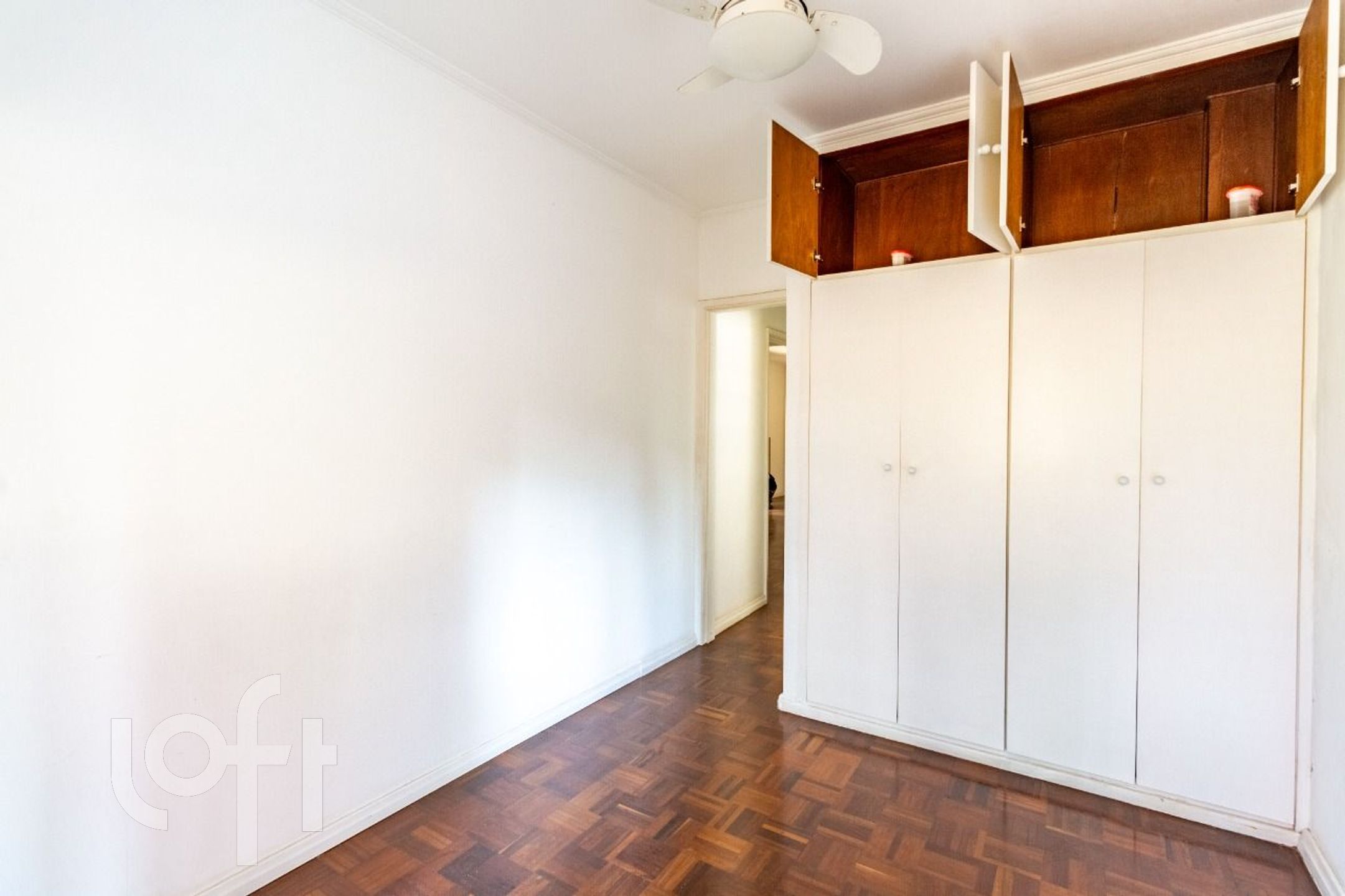 Apartamento à venda com 2 quartos, 83m² - Foto 17