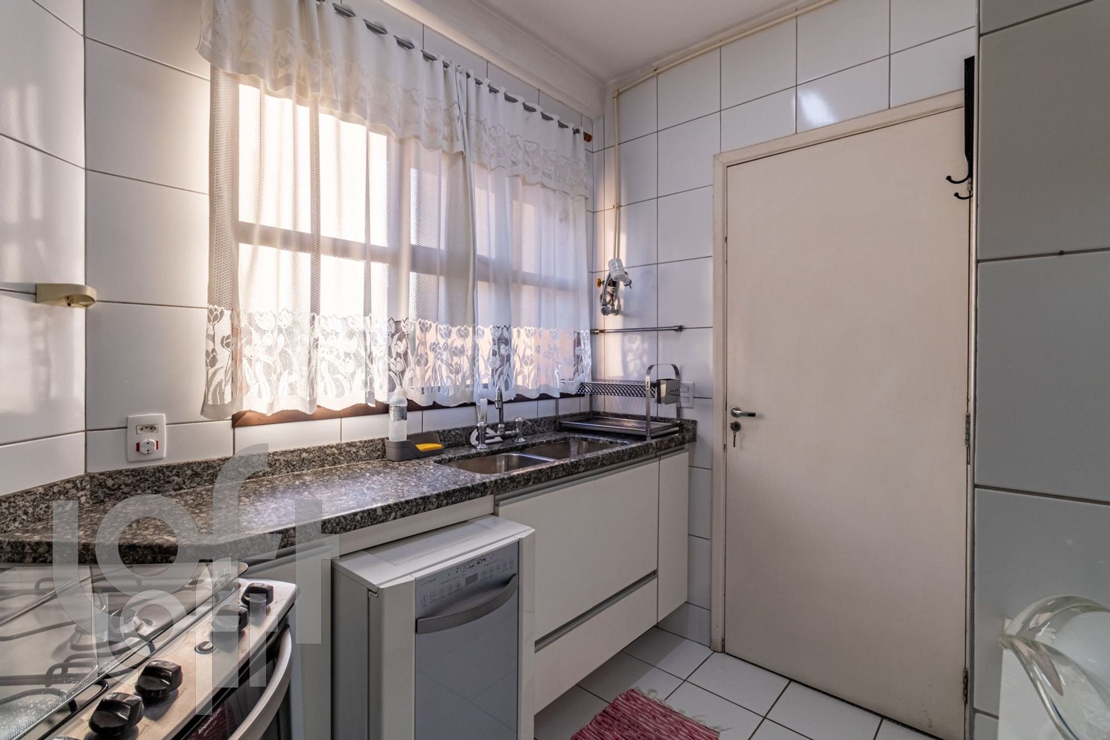 Apartamento à venda com 6 quartos, 149m² - Foto 28