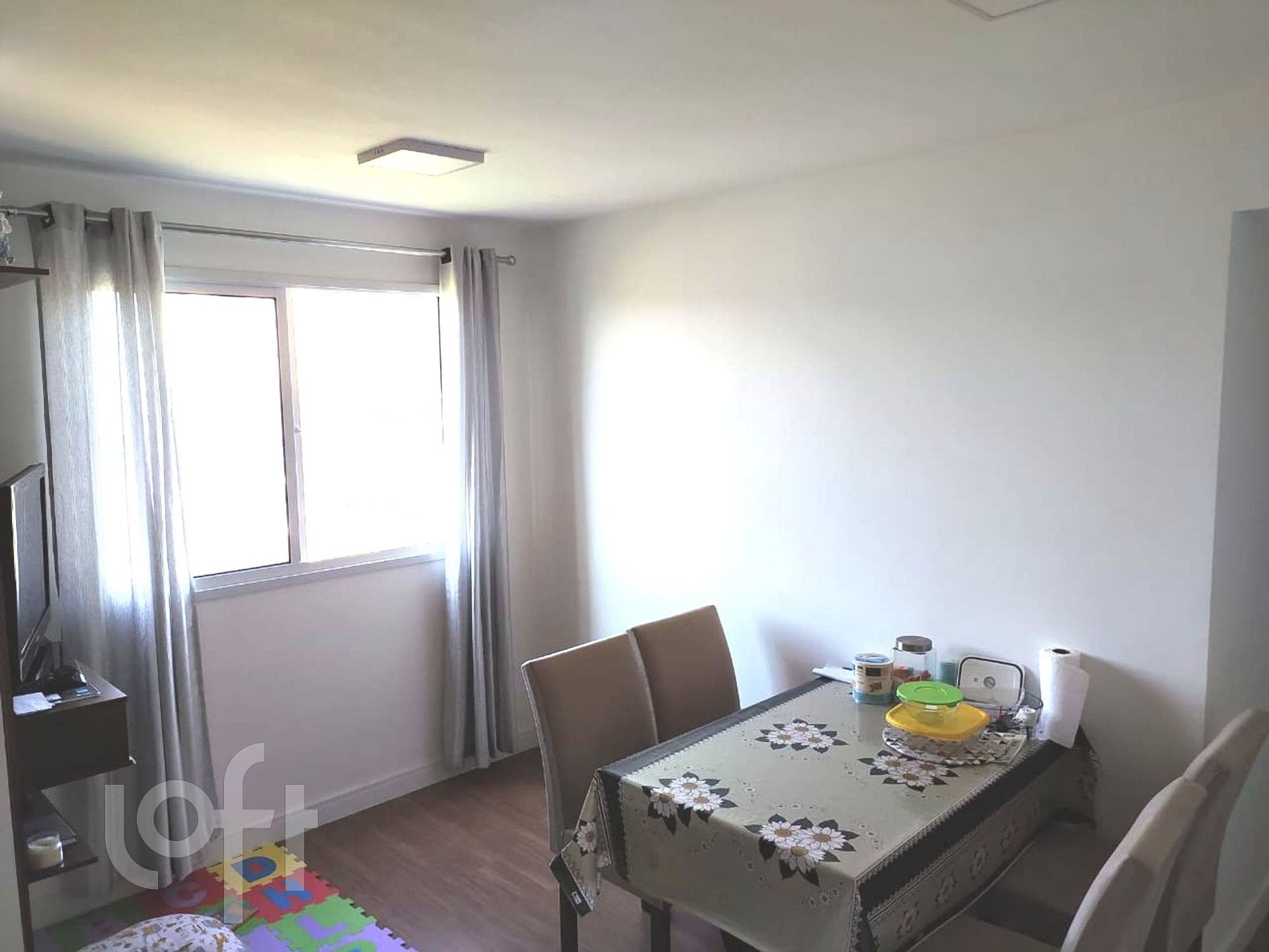 Apartamento à venda com 2 quartos, 42m² - Foto 1