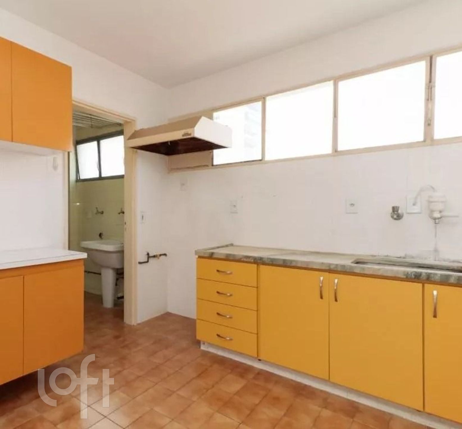 Apartamento à venda com 3 quartos, 107m² - Foto 6