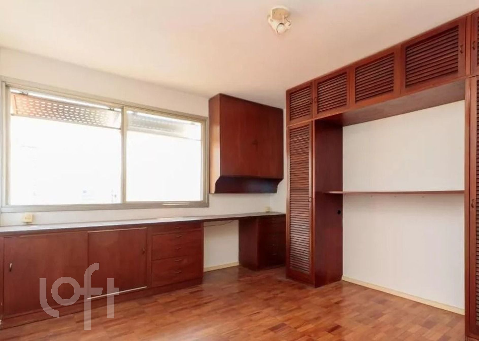 Apartamento à venda com 3 quartos, 107m² - Foto 13