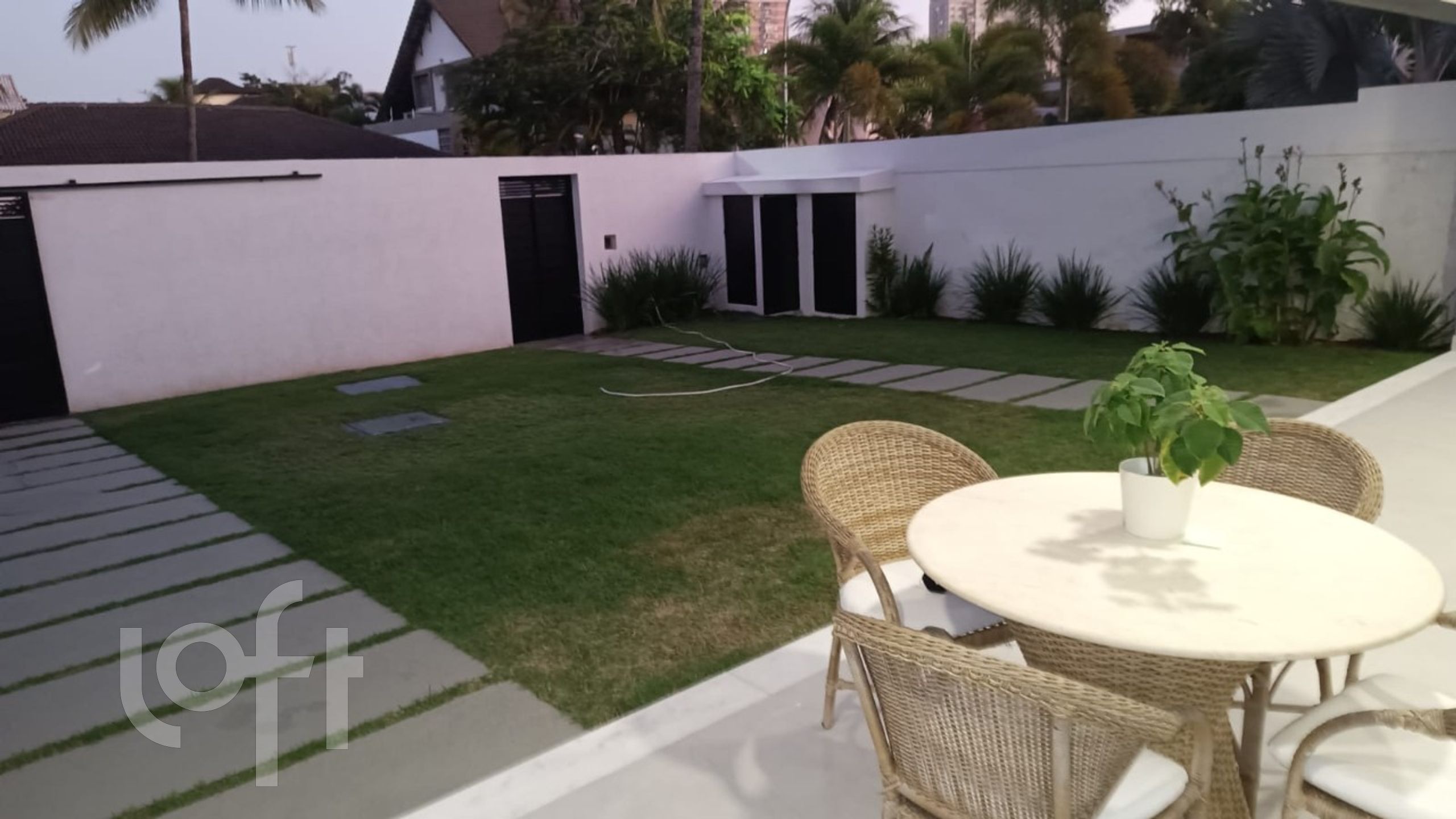 Casa à venda com 5 quartos, 1000m² - Foto 3