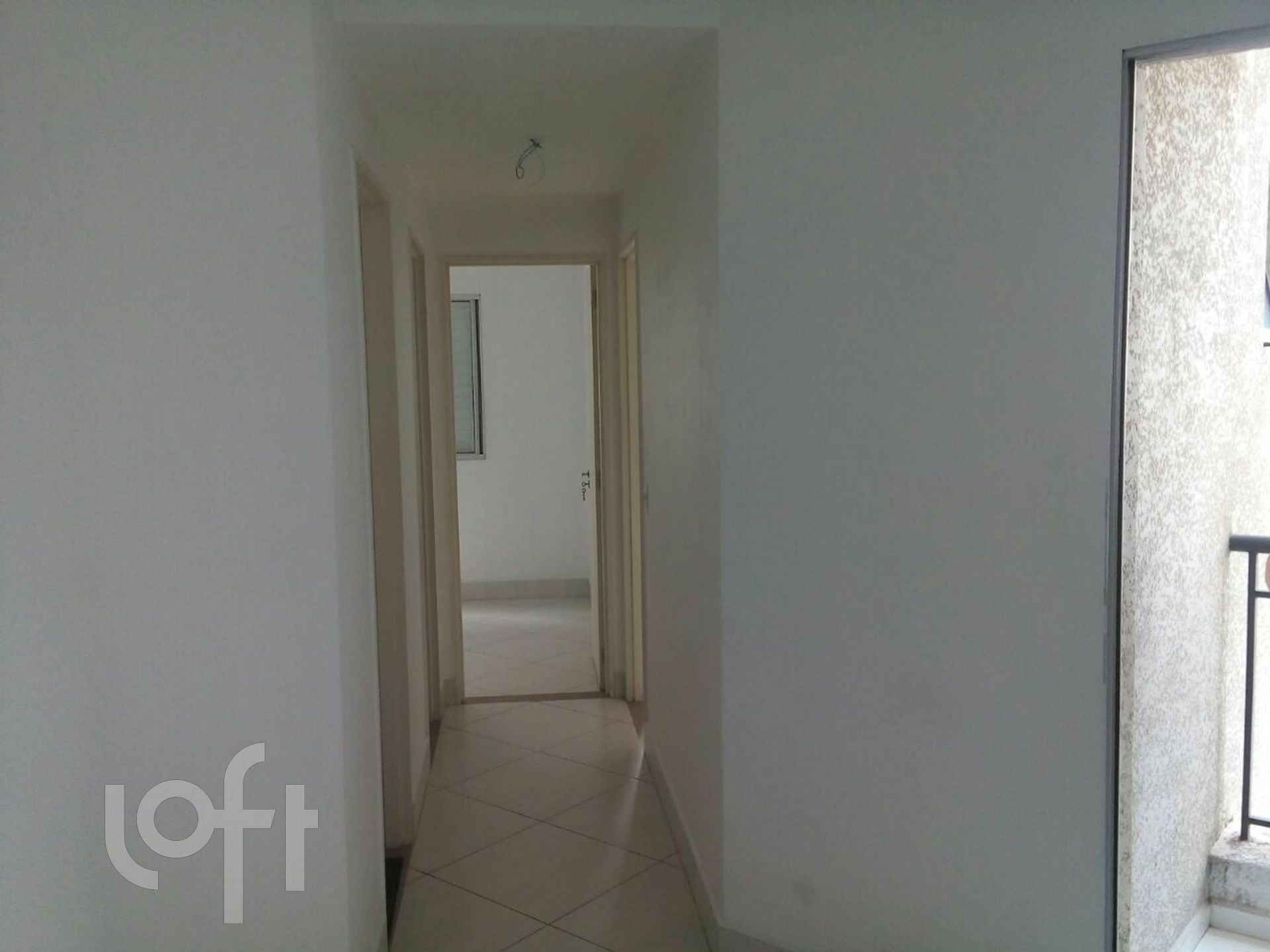 Apartamento à venda com 3 quartos, 57m² - Foto 2