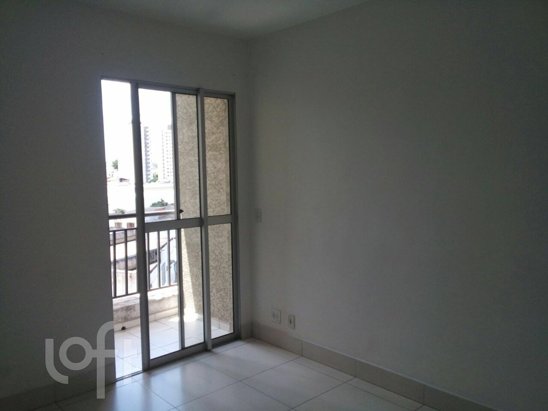 Apartamento à venda com 3 quartos, 57m² - Foto 1