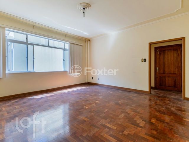 Apartamento com 116m², 3 dormitórios, 2 vagas, Independência em Porto Alegre