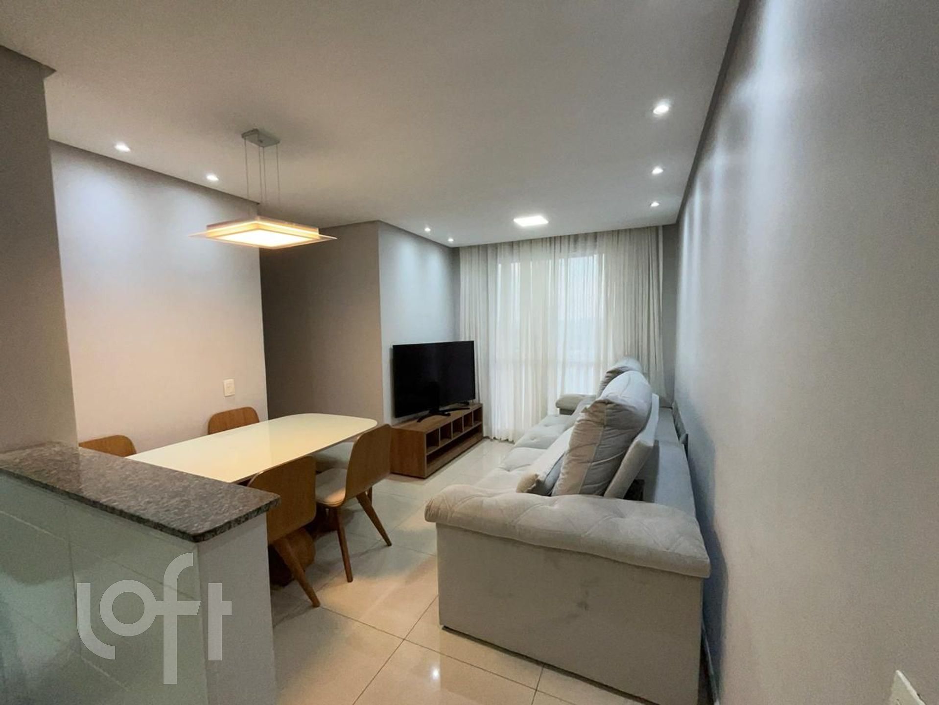 Apartamento à venda com 1 quarto, 49m² - Foto 2