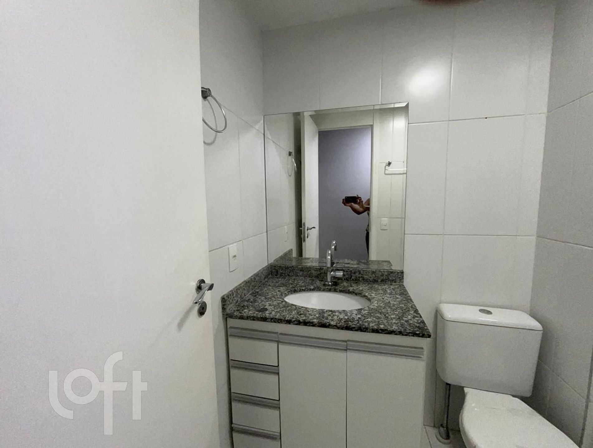 Apartamento à venda com 1 quarto, 49m² - Foto 24