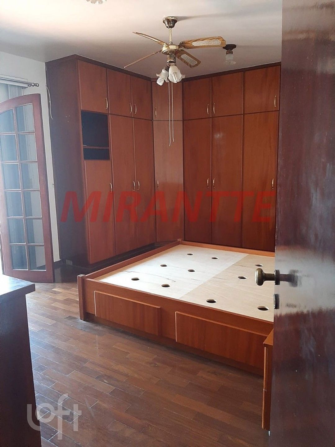 Casa à venda com 3 quartos, 352m² - Foto 16