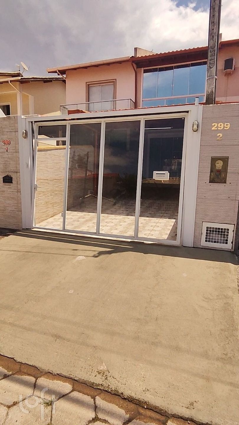 Casa Residencial com 134m², 2 quartos, no bairro Aririu da Formiga em Palhoça
