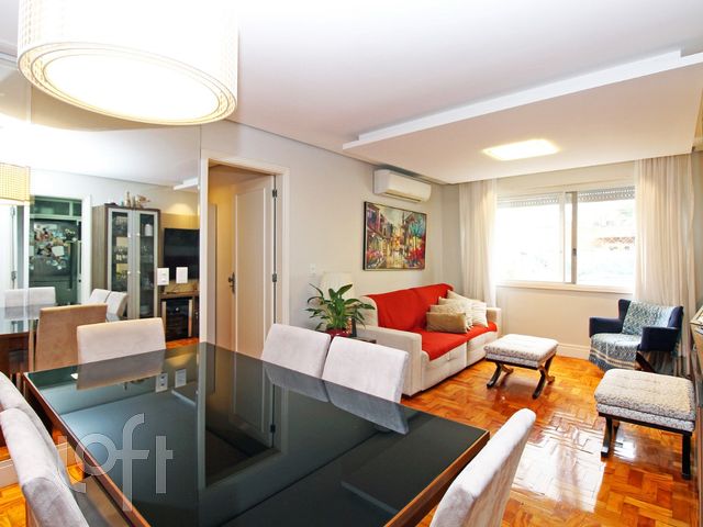 Apartamento com 104m², 3 dormitórios, 2 vagas, Higienópolis em Porto Alegre