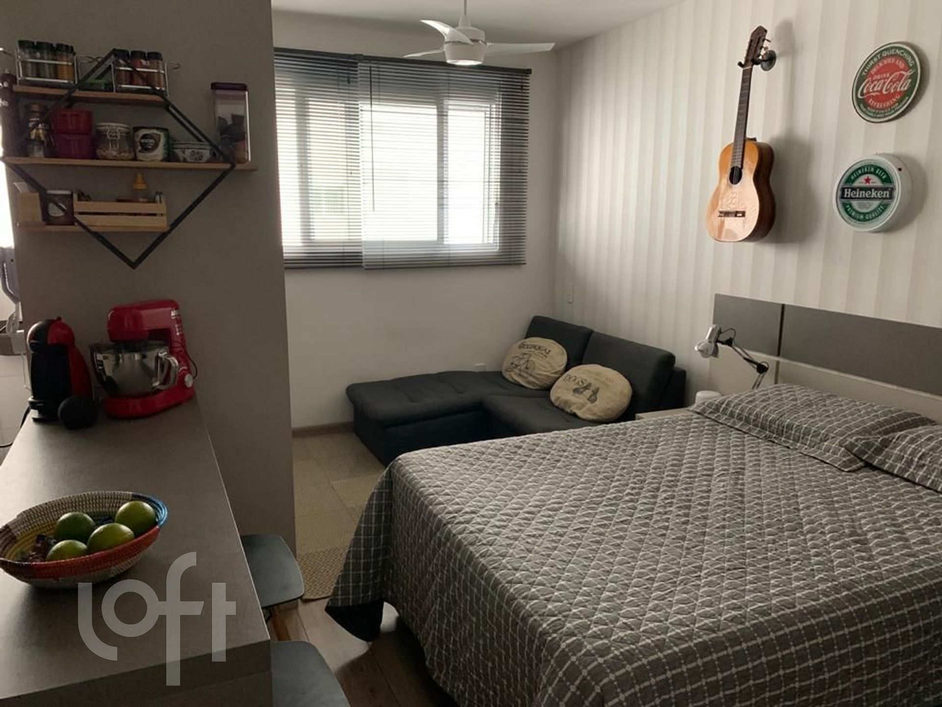 Apartamento à venda com 1 quarto, 32m² - Foto 1