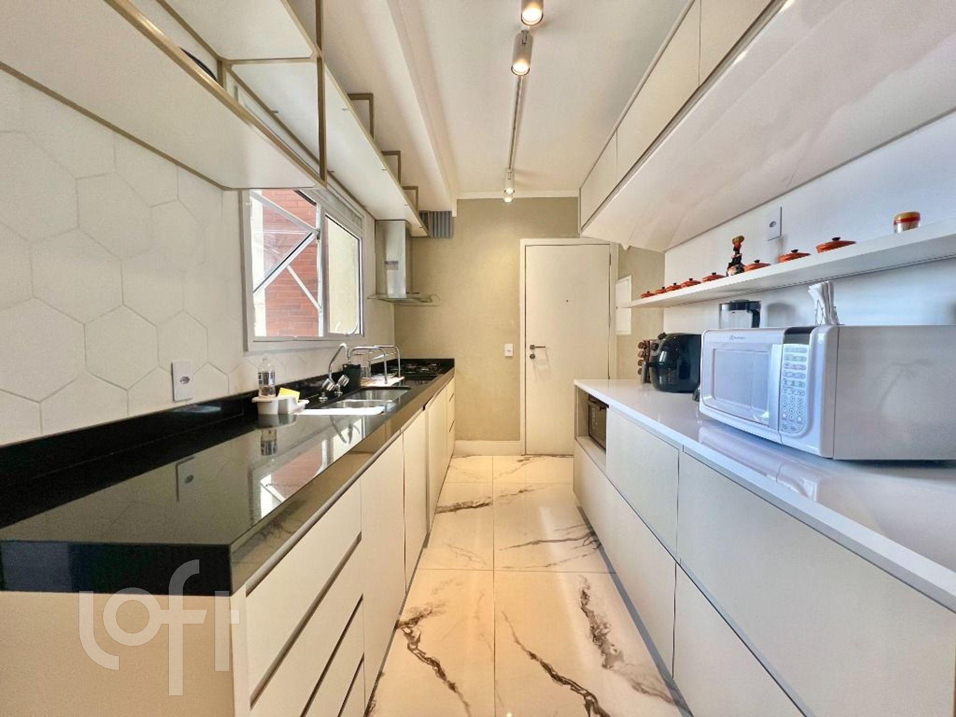 Apartamento à venda com 3 quartos, 168m² - Foto 37