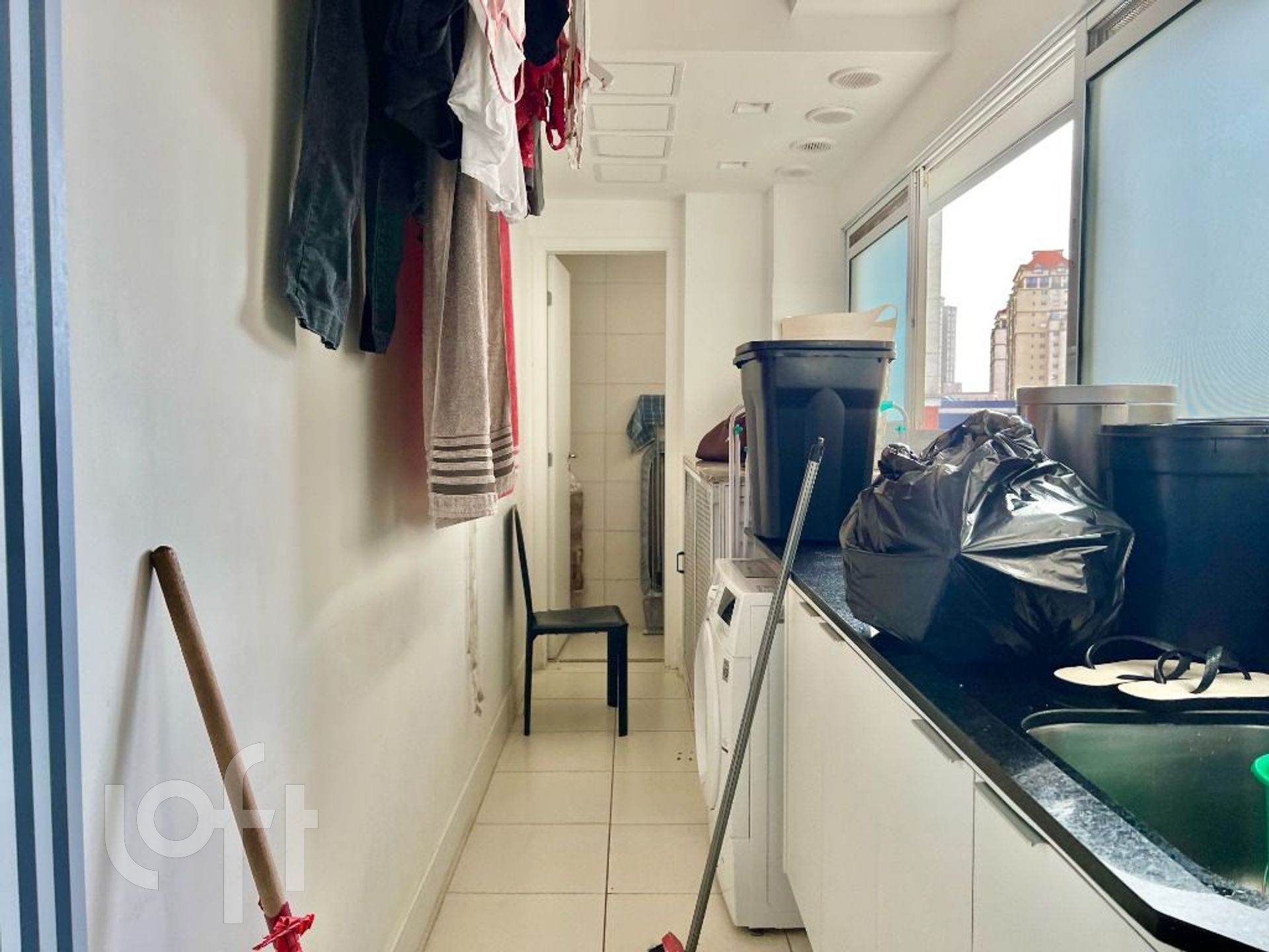 Apartamento à venda com 3 quartos, 168m² - Foto 35