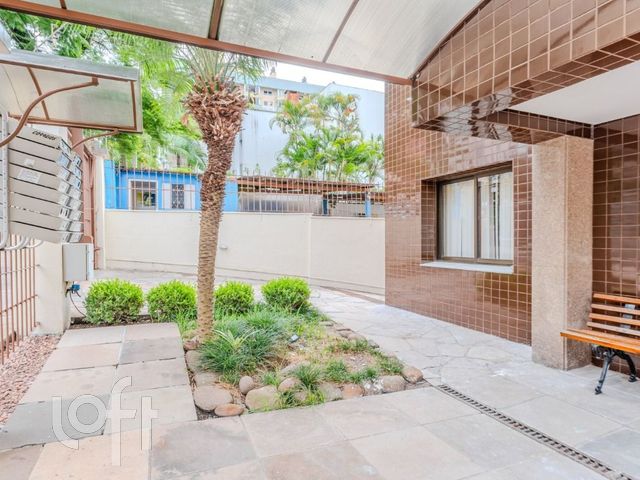 Apartamento com 73m², 3 dormitórios, 1 suíte, 2 vagas, Bela Vista em Porto Alegre