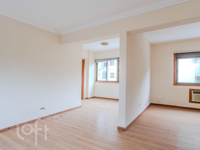 Apartamento com 73m², 3 dormitórios, 1 suíte, 2 vagas, Bela Vista em Porto Alegre