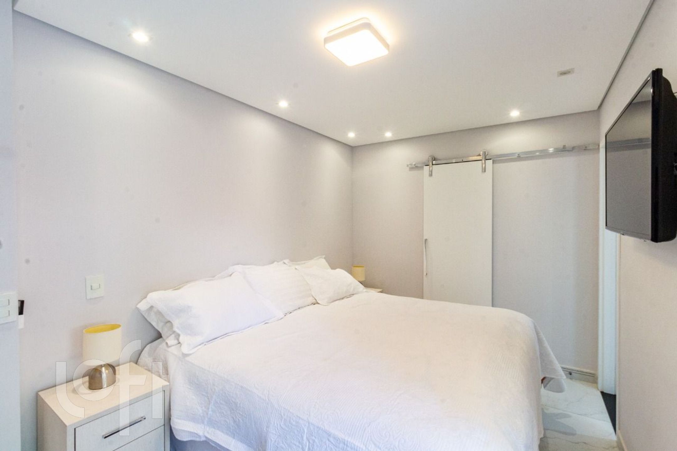 Casa à venda com 3 quartos, 180m² - Foto 7