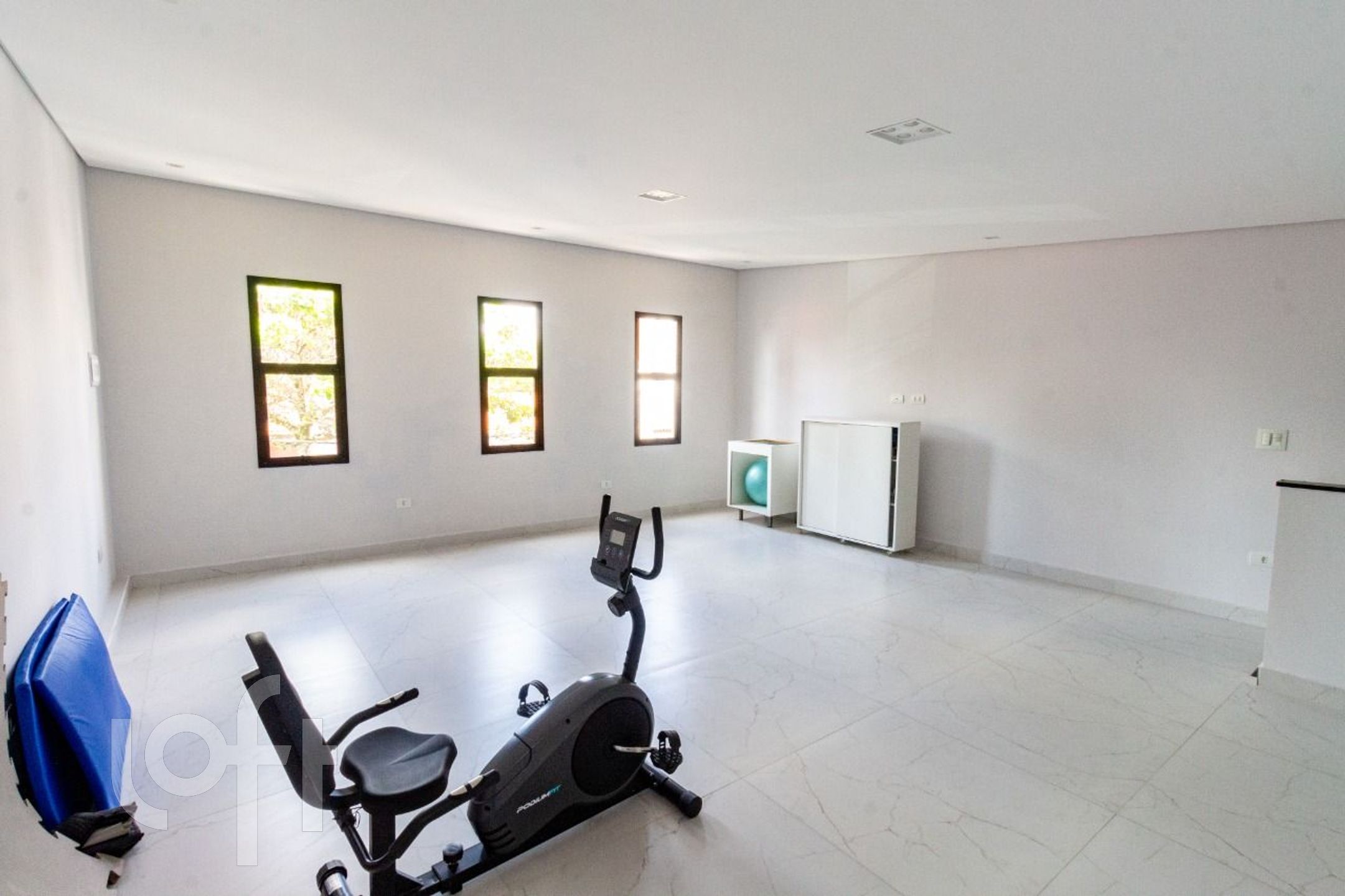 Casa à venda com 3 quartos, 180m² - Foto 22