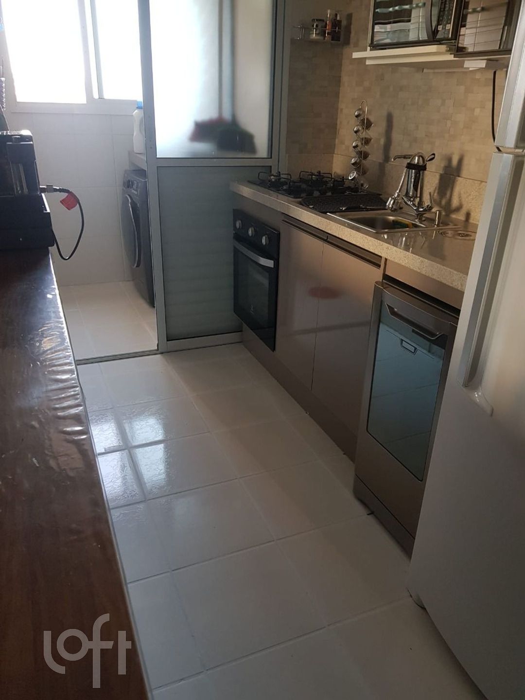 Apartamento à venda com 3 quartos, 75m² - Foto 11