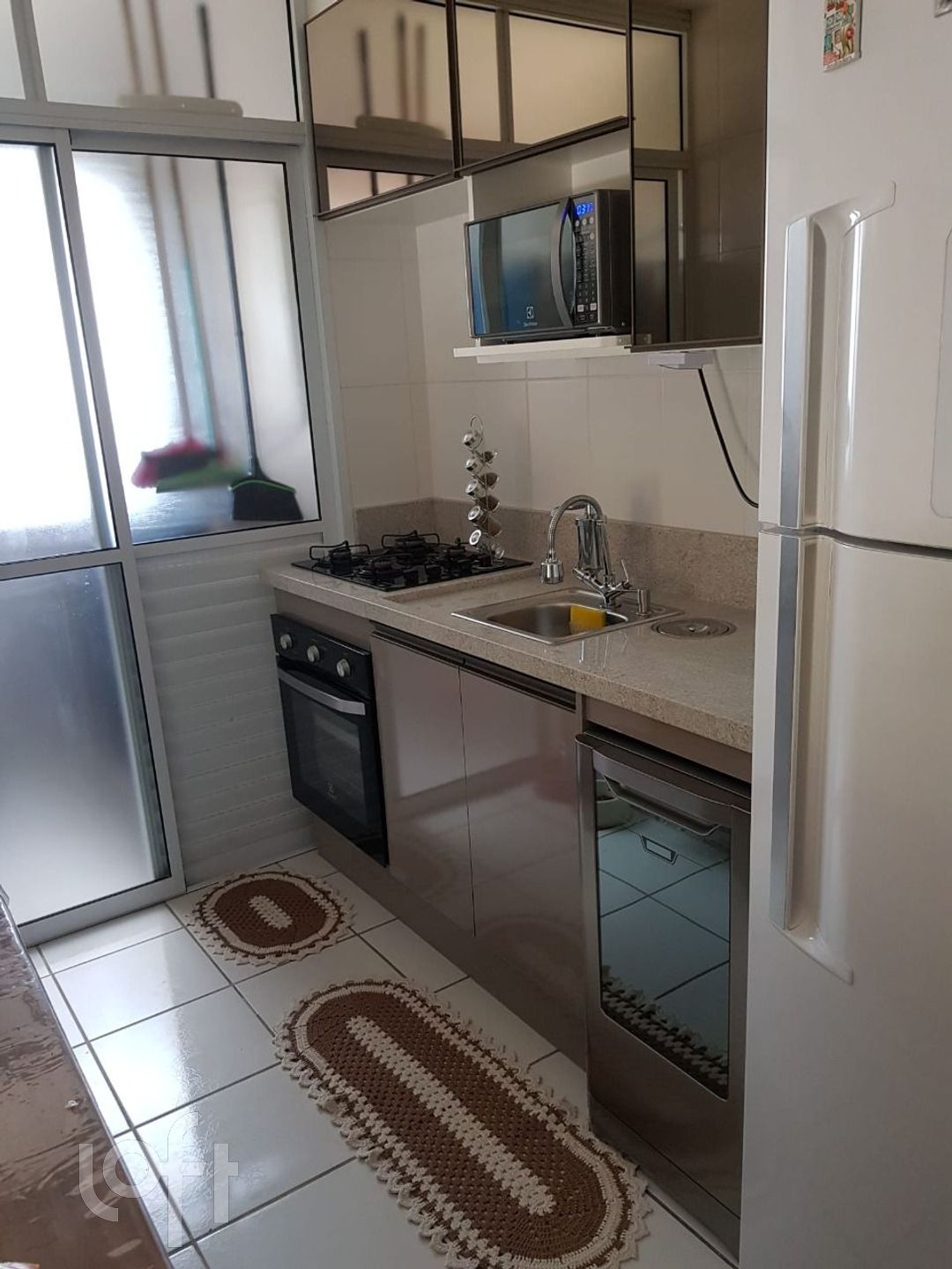 Apartamento à venda com 3 quartos, 75m² - Foto 10