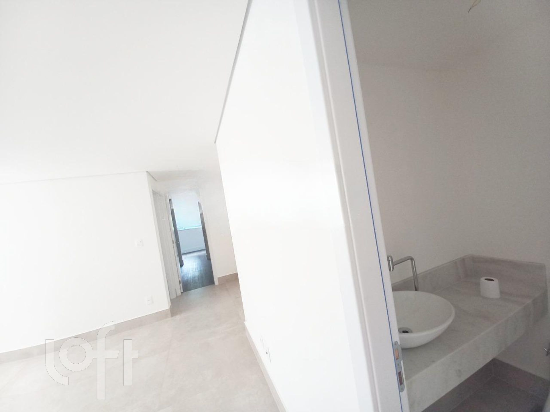 Apartamento à venda com 2 quartos, 68m² - Foto 13