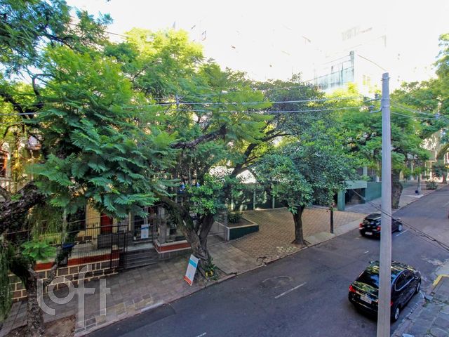 Casa com 125m², 4 dormitórios, Rio Branco em Porto Alegre