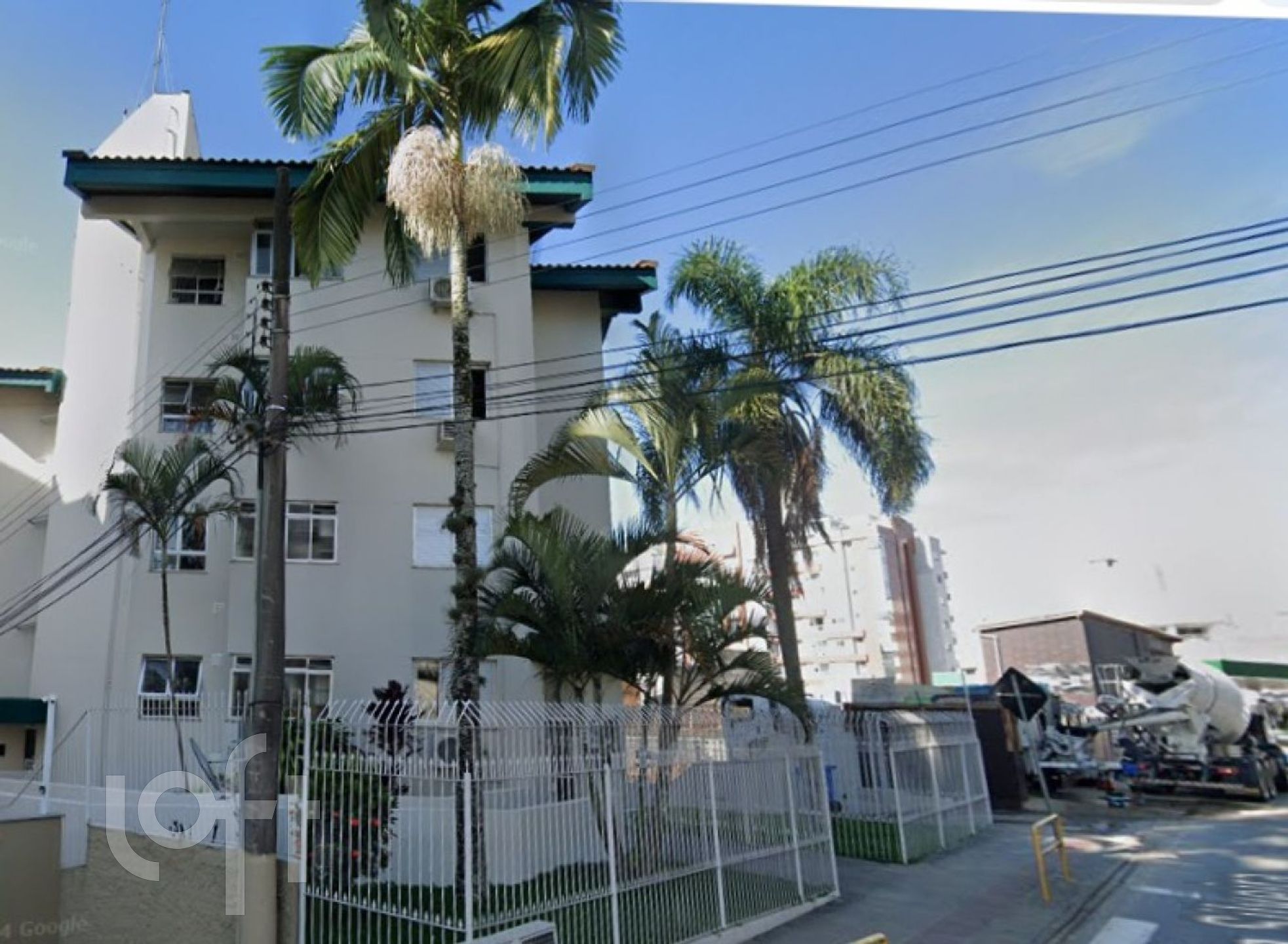 Apartamentos com 90m², 3 quartos, 1 suíte, 2 garagens, no bairro Agronômica em Florianópolis