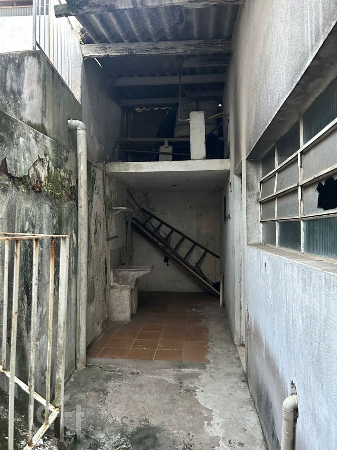 Casa à venda com 3 quartos, 200m² - Foto 16