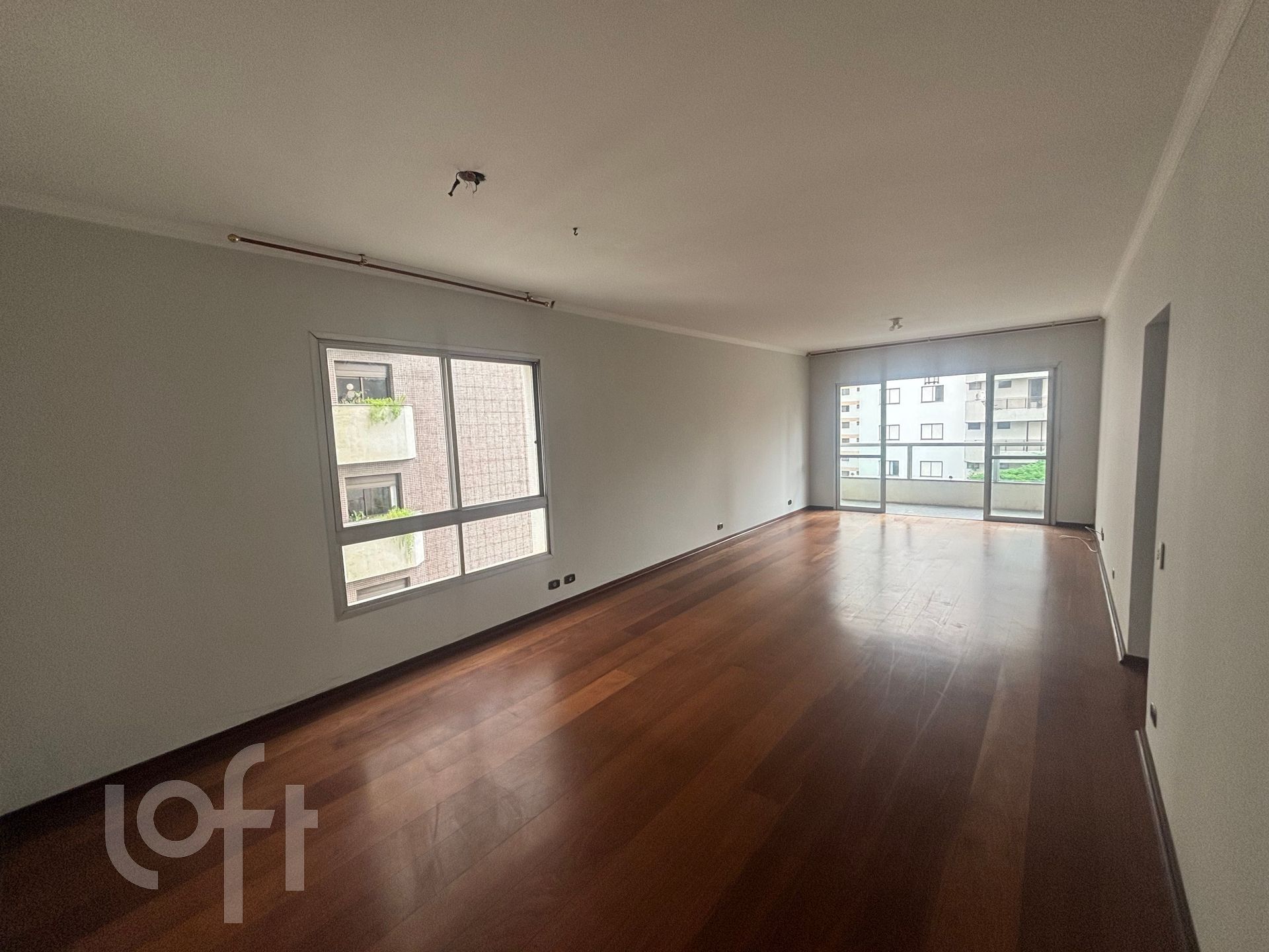 Apartamento à venda em Vila Uberabinha com 192 m²,