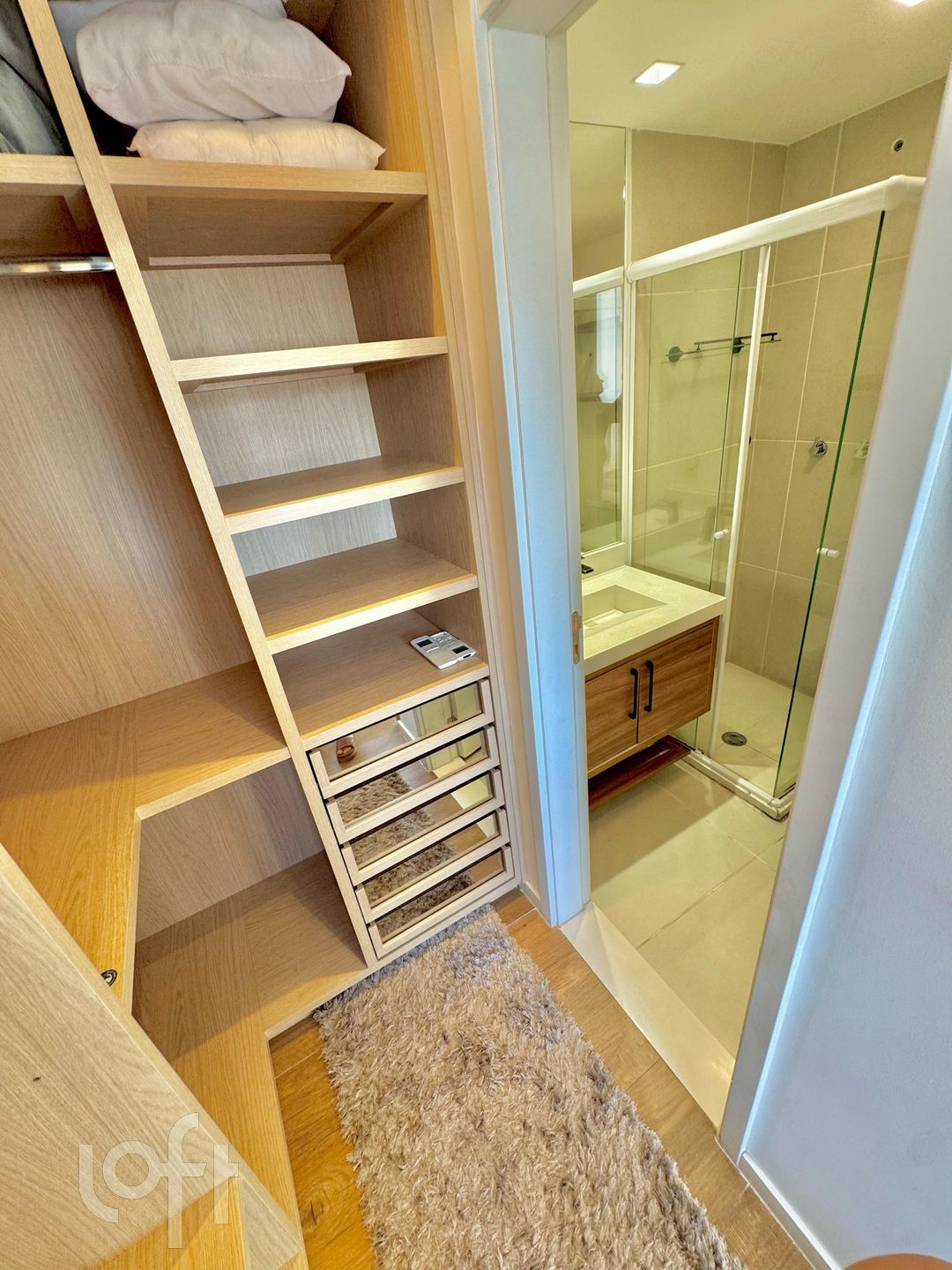 Apartamento à venda com 2 quartos, 62m² - Foto 15