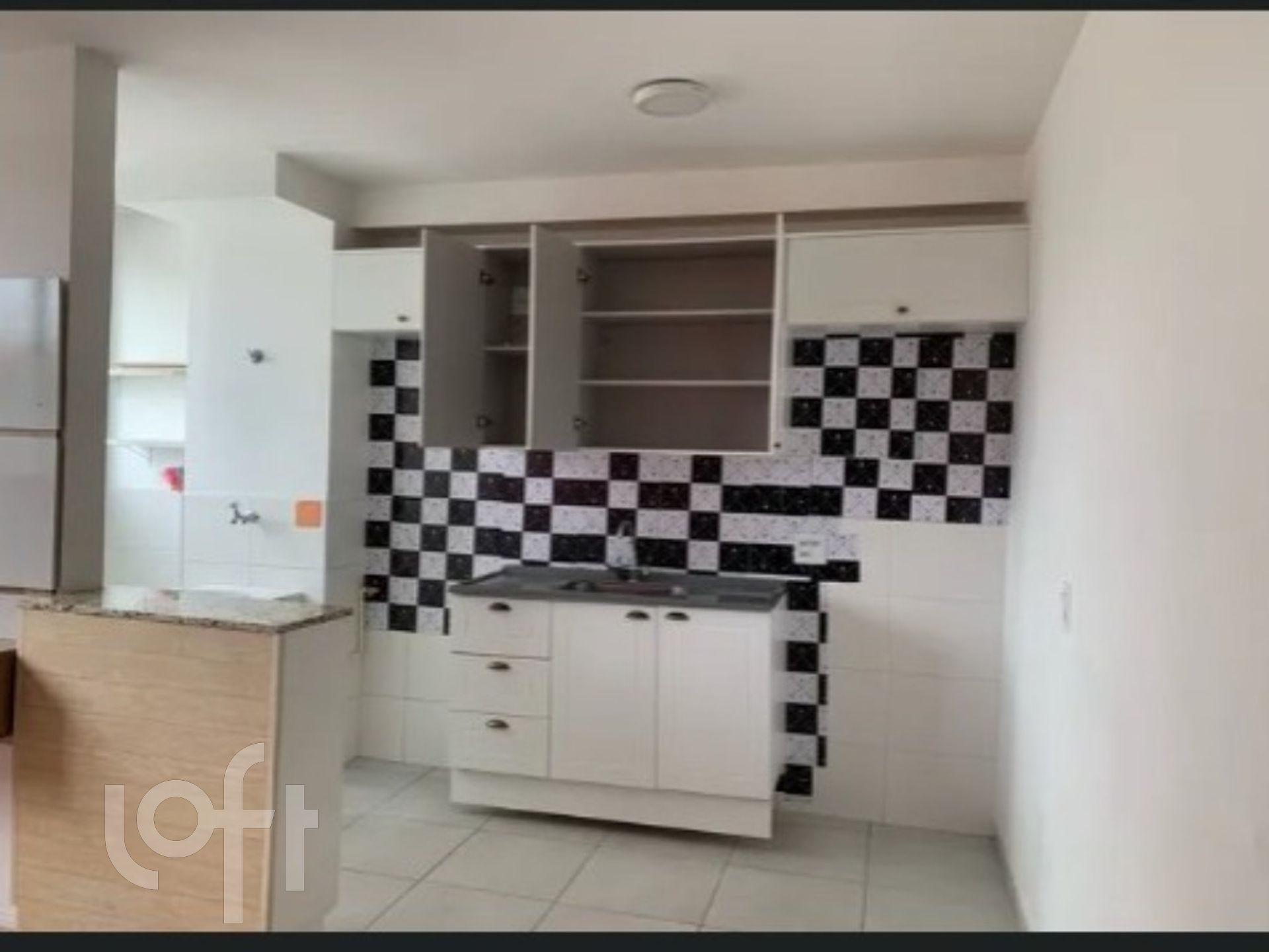 Apartamento à venda com 2 quartos, 44m² - Foto 1