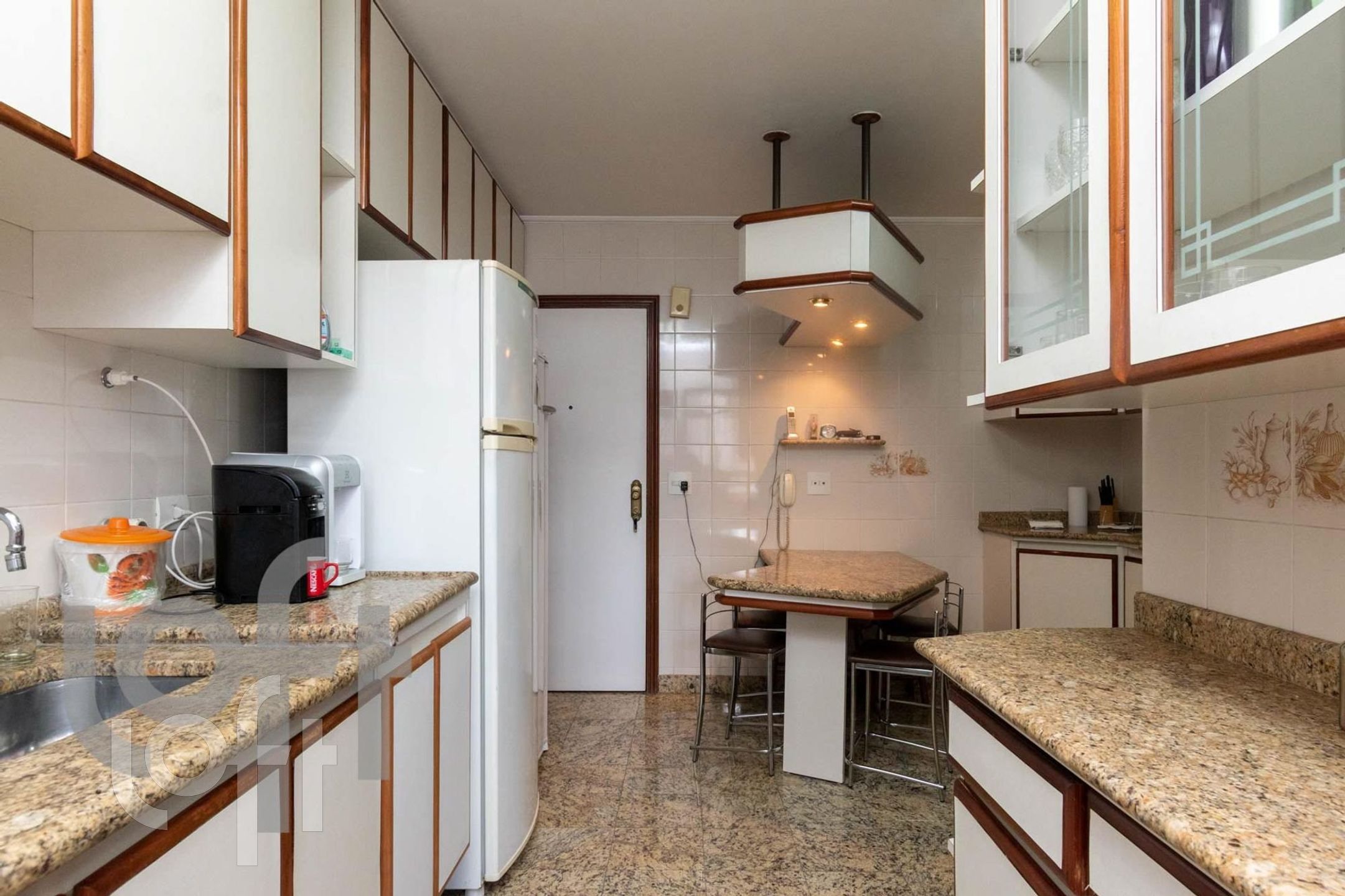 Apartamento à venda com 3 quartos, 185m² - Foto 34