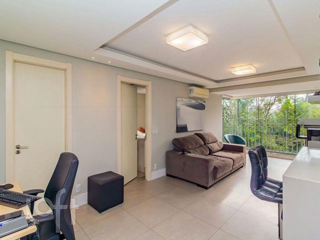 Apartamento com 56m², 1 dormitório, Três Figueiras em Porto Alegre