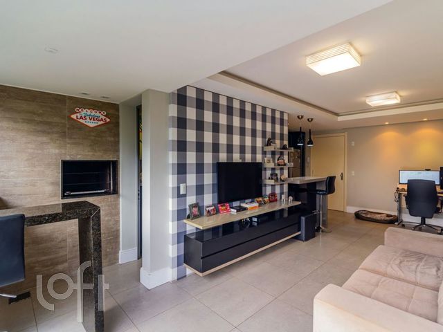 Apartamento com 56m², 1 dormitório, Três Figueiras em Porto Alegre