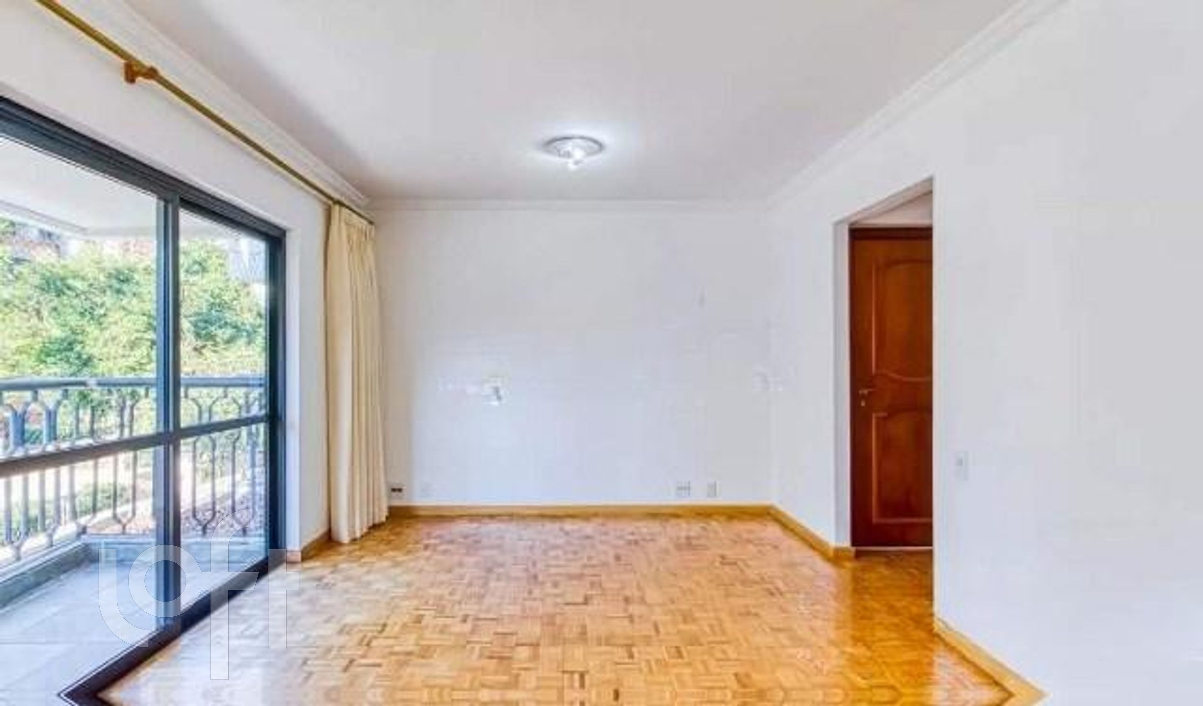 Apartamento à venda com 3 quartos, 95m² - Foto 1