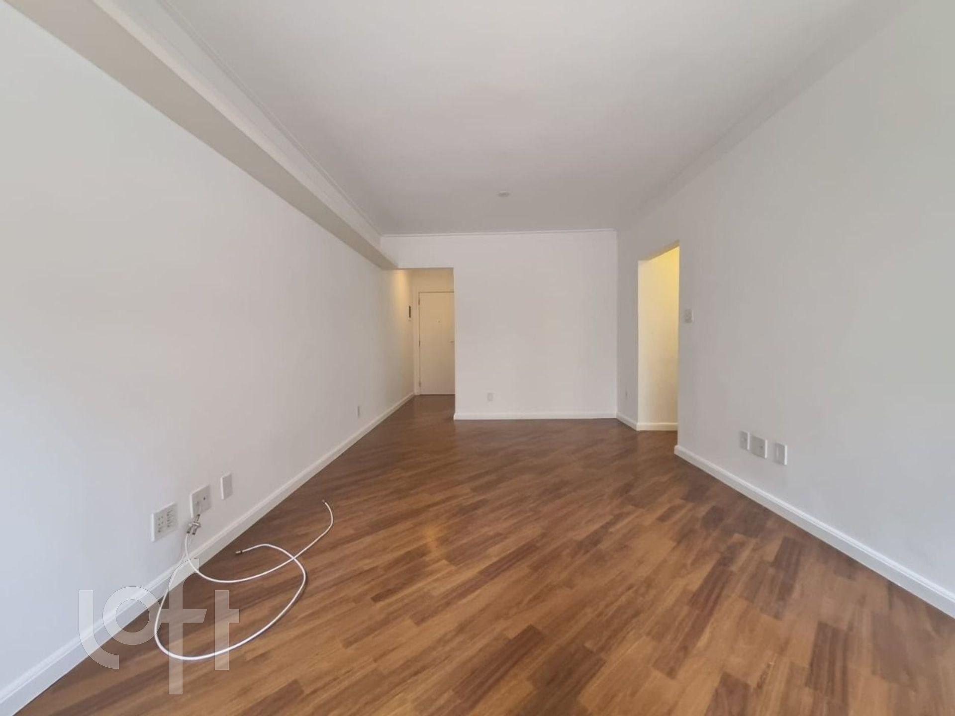 Apartamento à venda com 2 quartos, 80m² - Foto 2