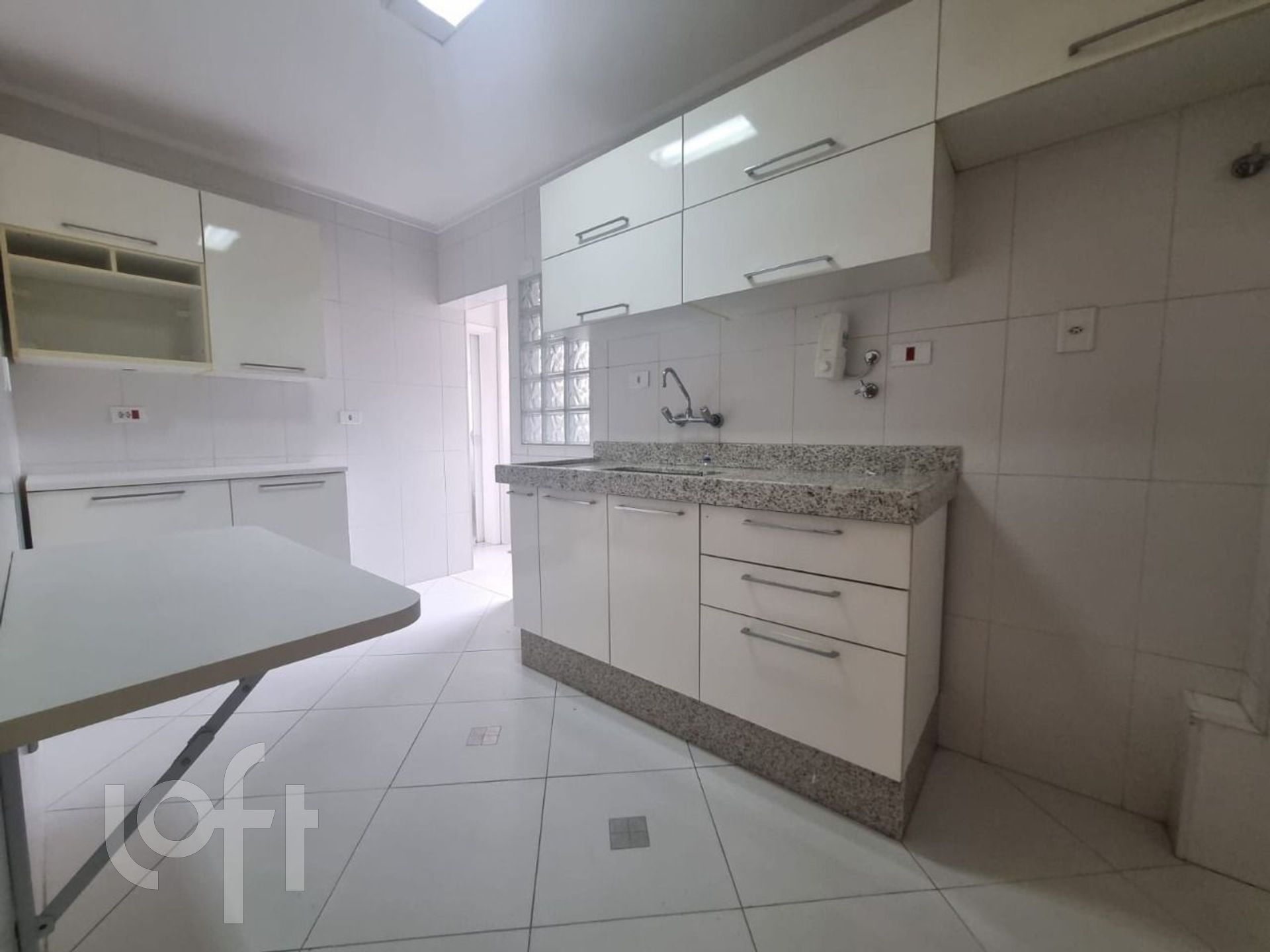 Apartamento à venda com 2 quartos, 80m² - Foto 27