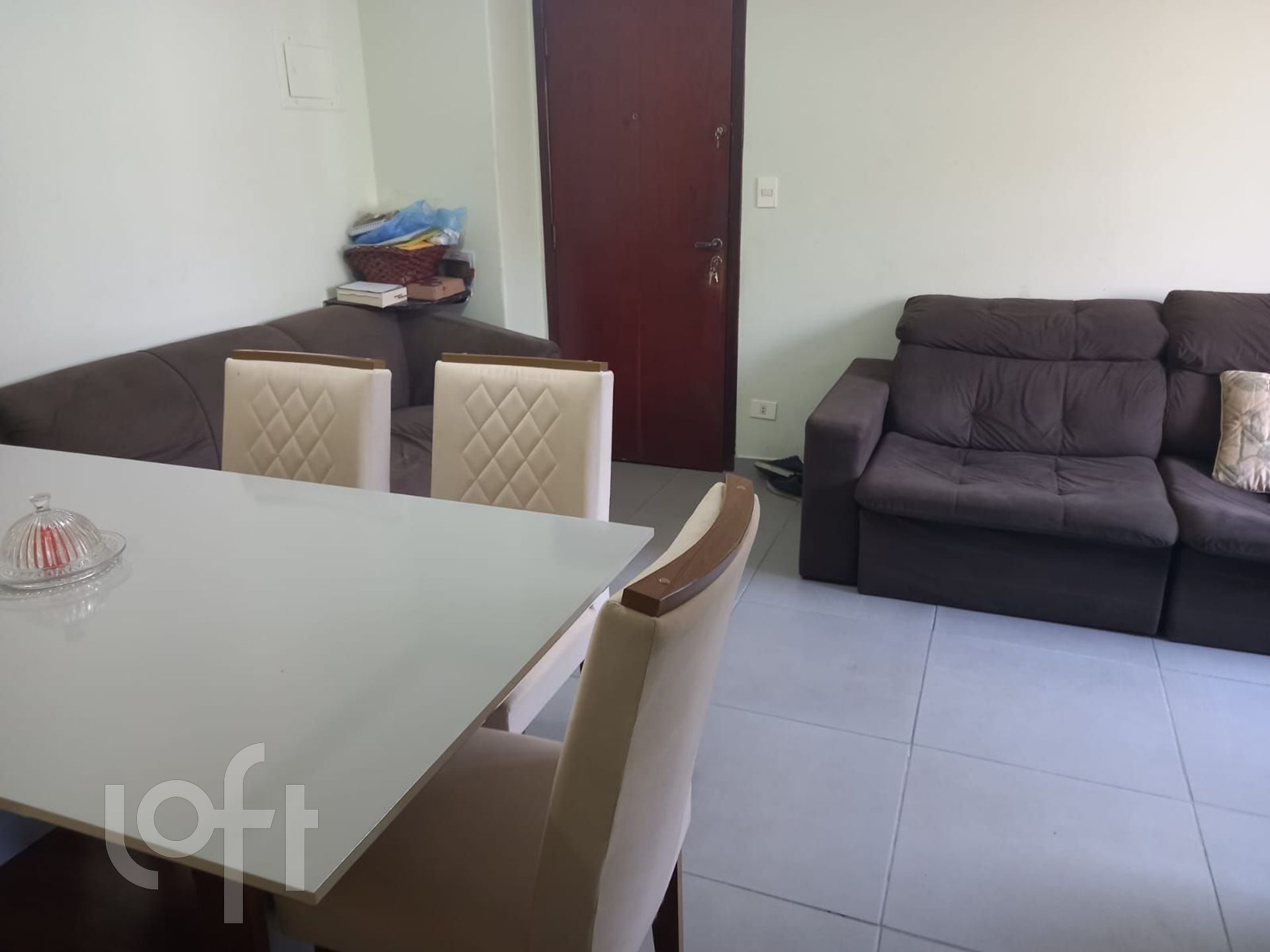 Apartamento à venda com 3 quartos, 64m² - Foto 2