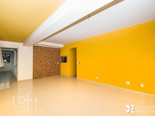 Apartamento com 127m², 3 dormitórios, 1 suíte, 2 vagas, Vila Ipiranga em Porto Alegre