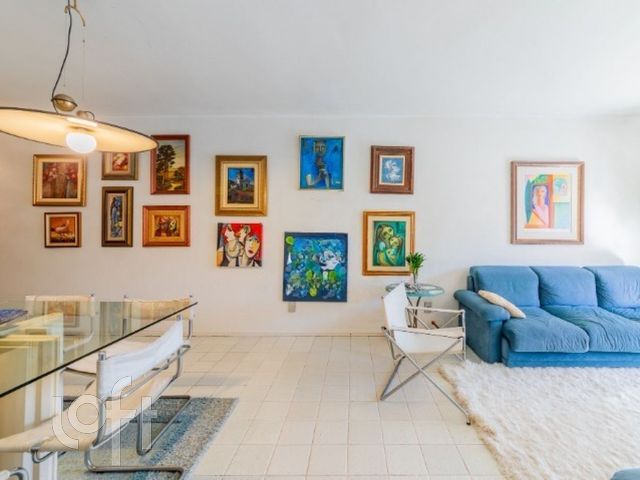 Apartamento com 136m², 3 dormitórios, 1 suíte, 1 vaga, Auxiliadora em Porto Alegre