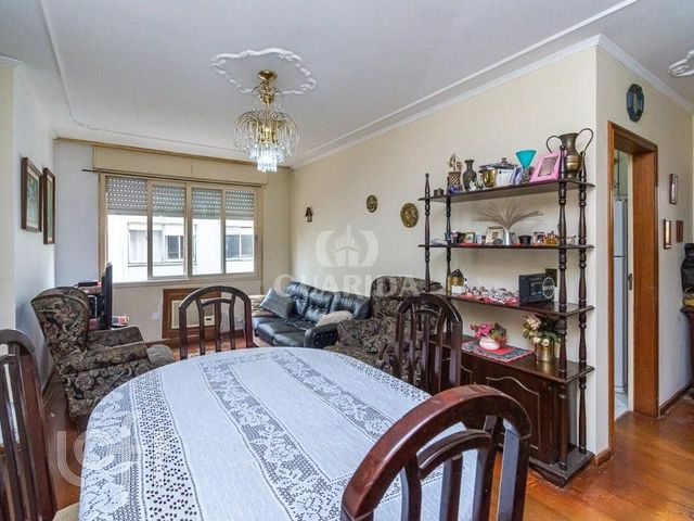 Apartamento com 84m², 2 dormitórios, 1 vaga, Petrópolis em Porto Alegre