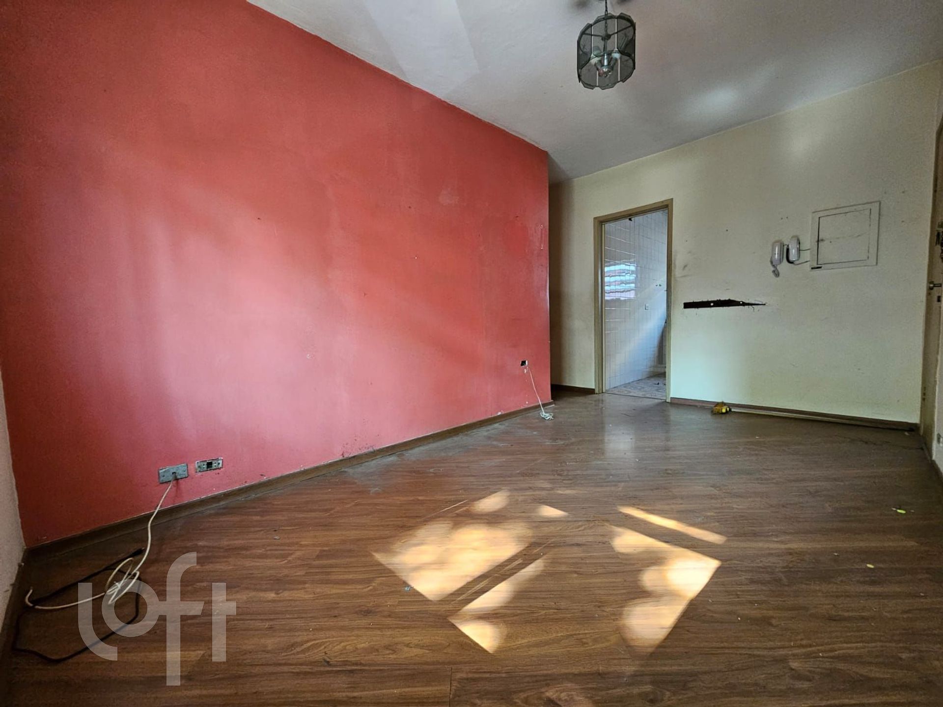 Apartamento à venda com 3 quartos, 80m² - Foto 2