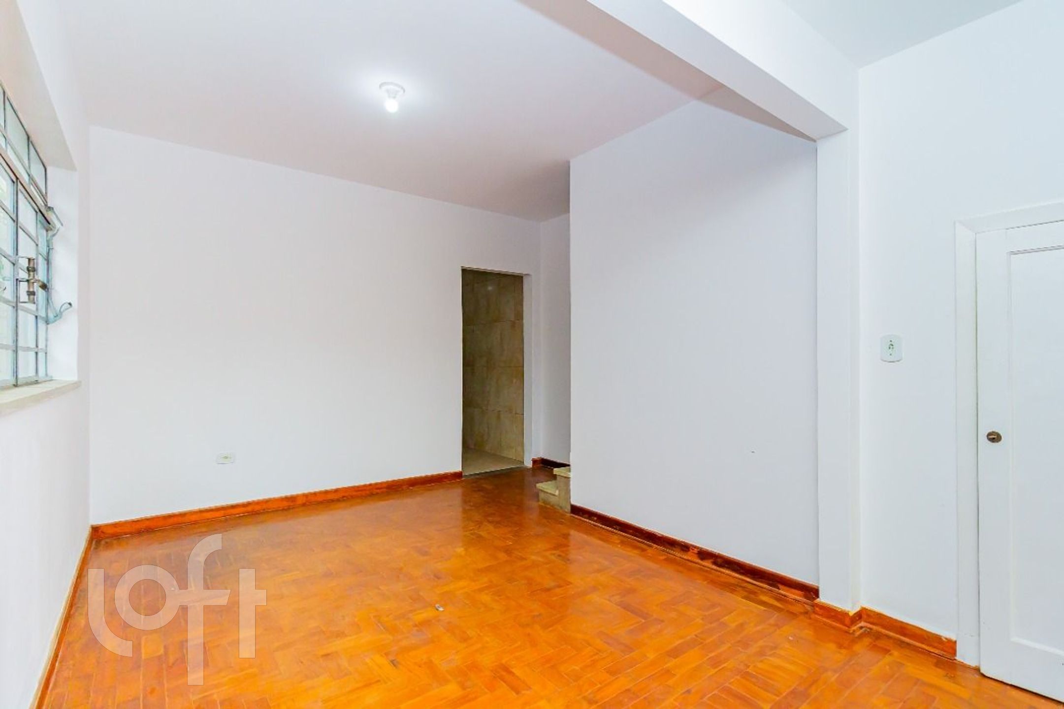 Casa à venda com 3 quartos, 112m² - Foto 4