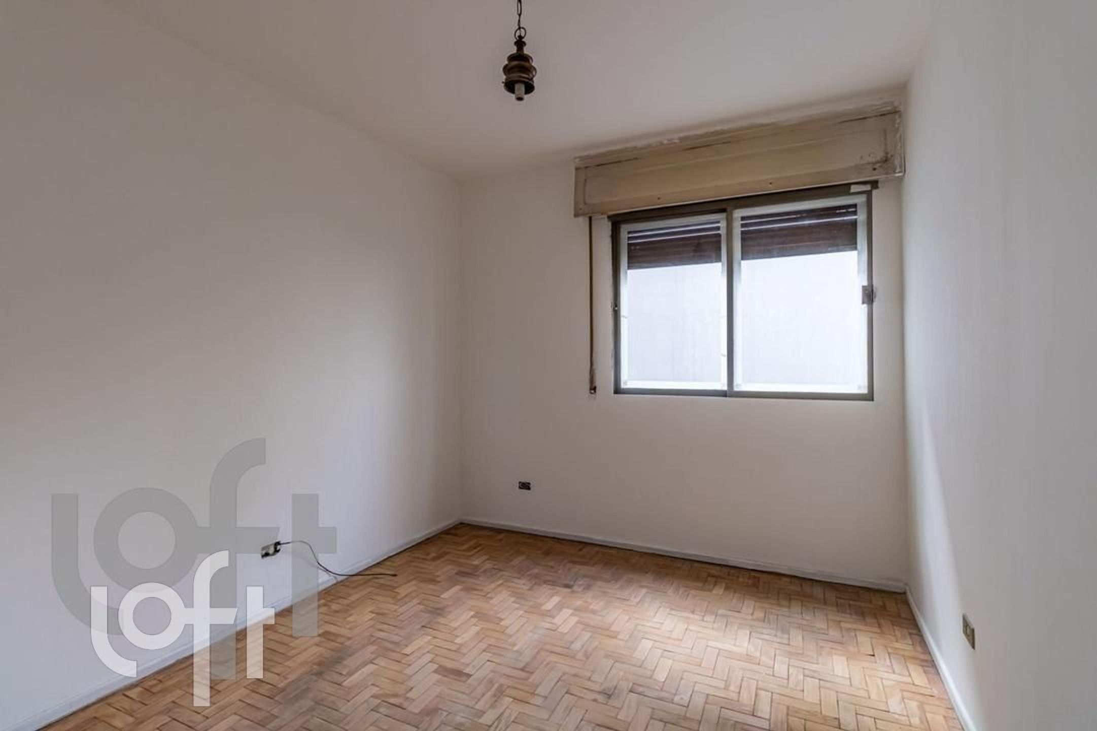 Apartamento à venda com 4 quartos, 131m² - Foto 4