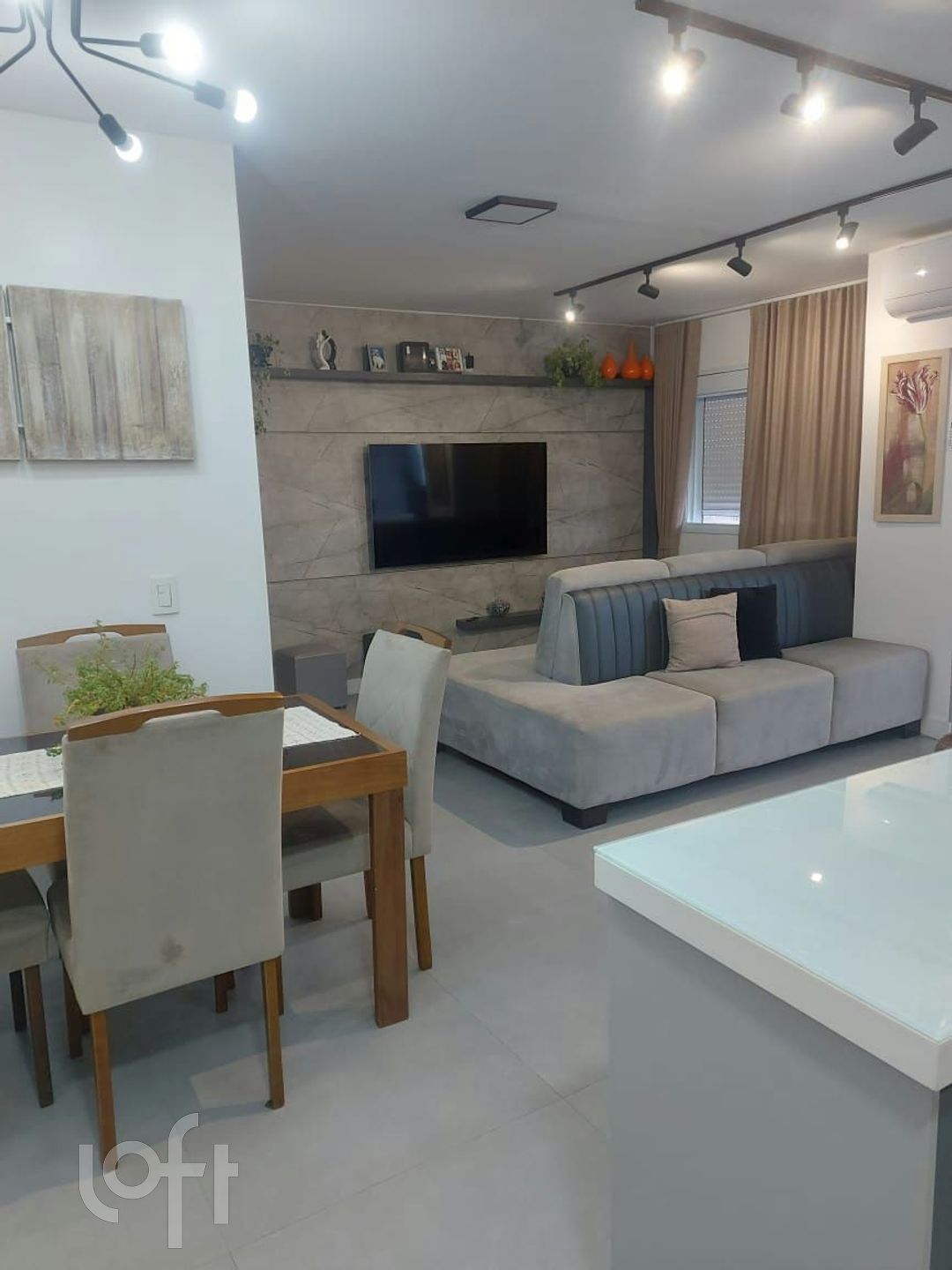 Apartamento à venda com 2 quartos, 63m² - Foto 1