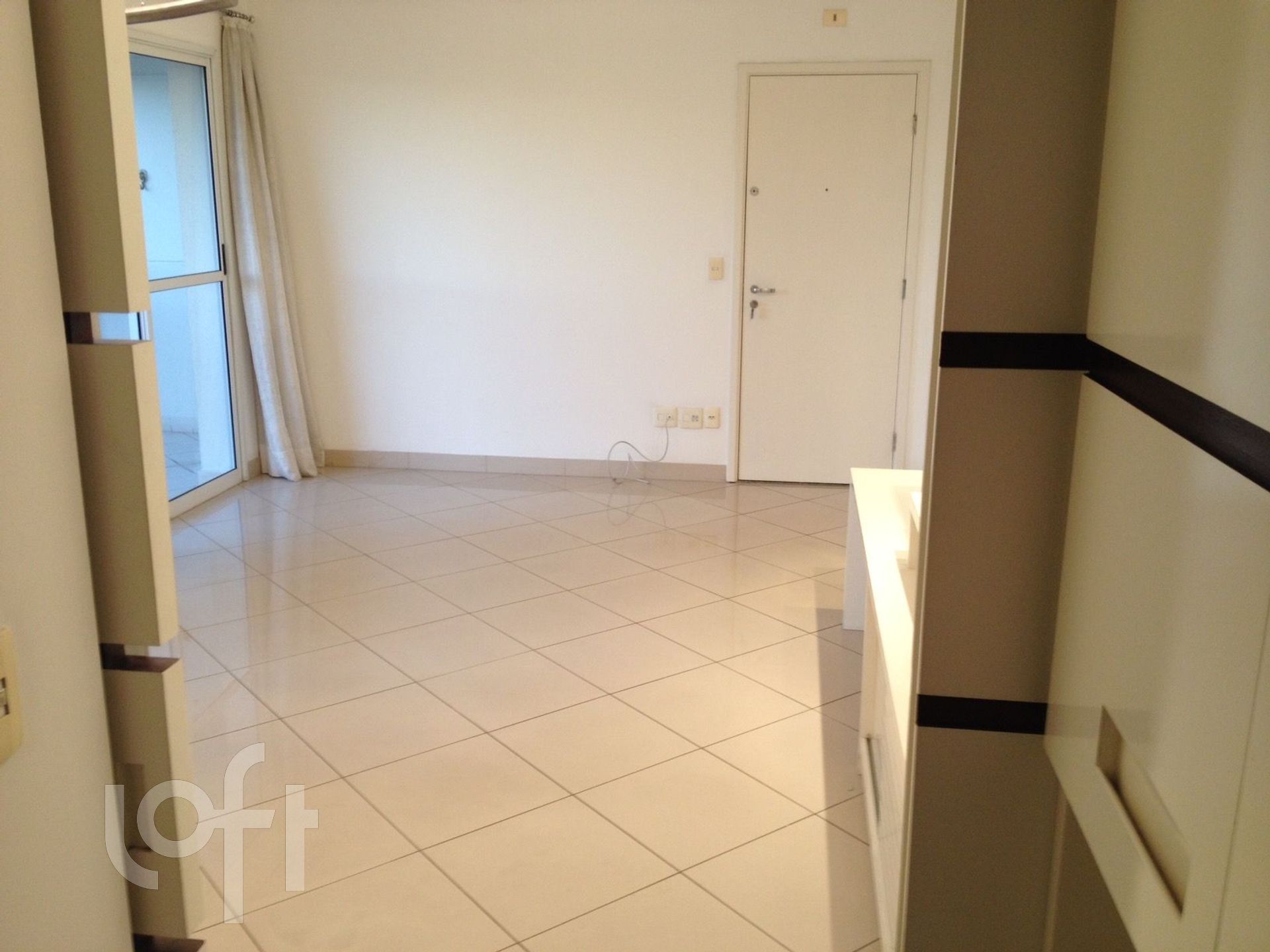 Apartamento à venda com 3 quartos, 90m² - Foto 2